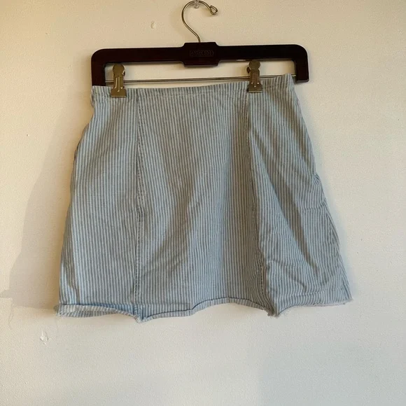 Zara Blue Striped A-Line Skirt with Buttons Small - Picture 4 of 5